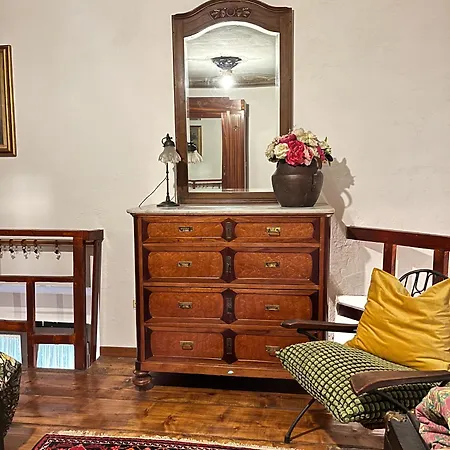 Rustic Retreat With Tuscan Views Near Florence Settignano